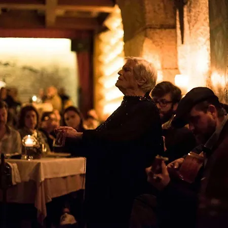 Sweethome At Alfama's Heart