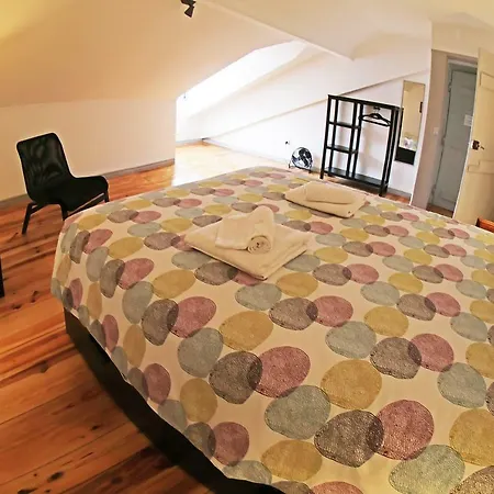 아파트 Sweethome At Alfama's Heart *