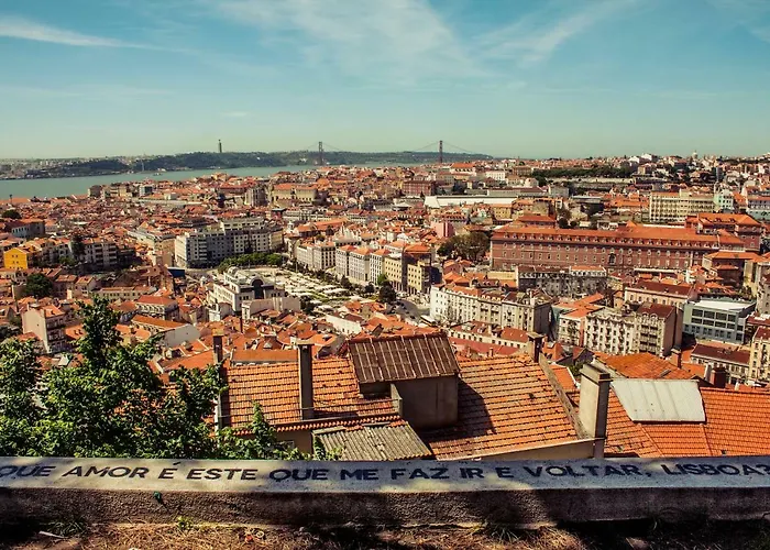 Sweethome At Alfama's Heart Lisboa