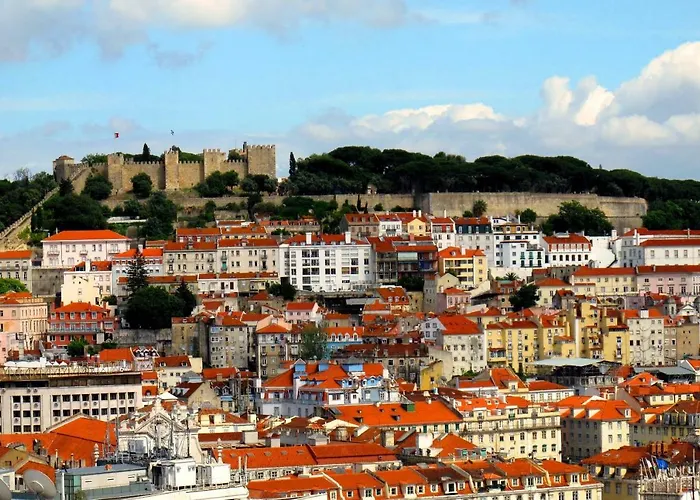 Sweethome At Alfama's Heart