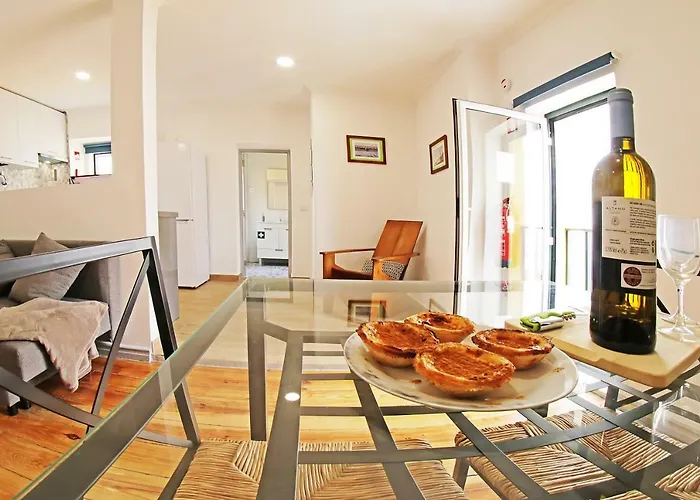 شقة Sweethome At Alfama's Heart