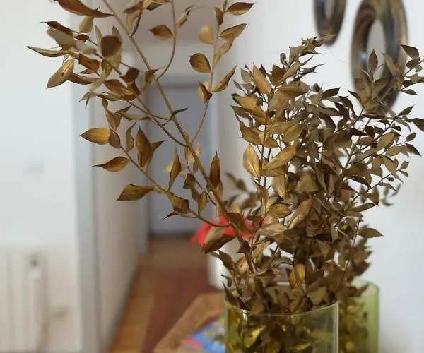 Sweethome At Alfama's Heart شقة