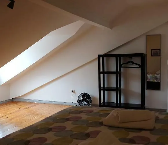 Sweethome At Alfama's Heart شقة