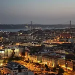 Sweethome At Alfama's Heart Apartment